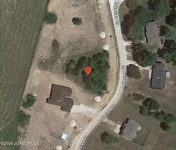 Eugene, MO 65032,9812 LAKEVIEW DRIVE