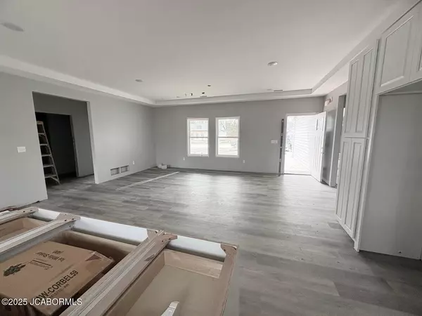 Holts Summit, MO 65043,763 VINE DRIVE