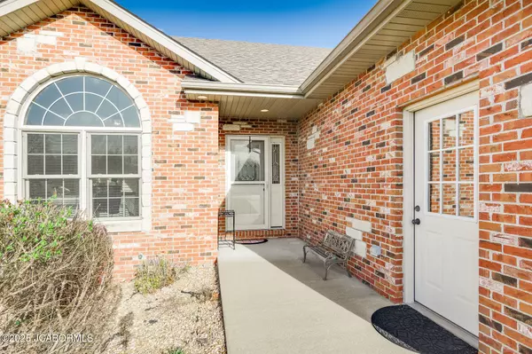 Holts Summit, MO 65043,12921 EAGLE RIDGE