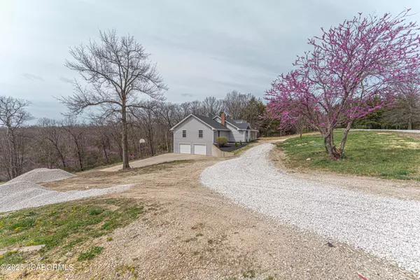 Holts Summit, MO 65043,11717 COUNTY RD 385