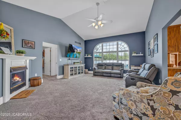 Holts Summit, MO 65043,11011 MAPLE LEAF LANE