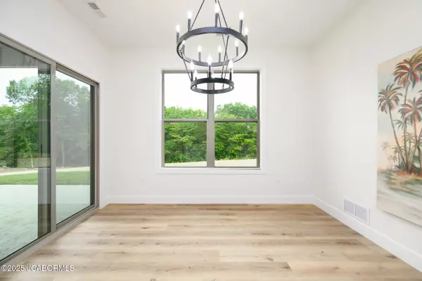 Holts Summit, MO 65043,10891 COUNTRY AIRE MEADOWS COURT