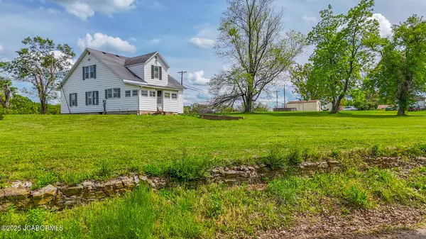 Eugene, MO 65032,15906 HIGHWAY 17