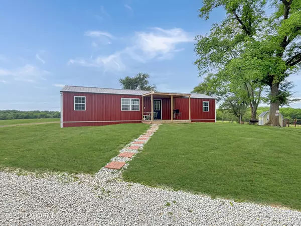 New Bloomfield, MO 65063,9961 CO RD 373