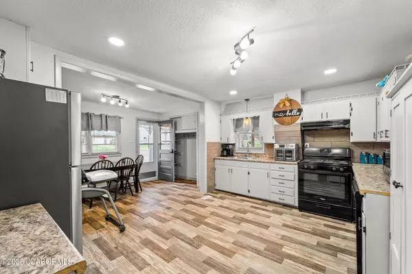 Tebbetts, MO 65080,11986 COUNTY ROAD 485