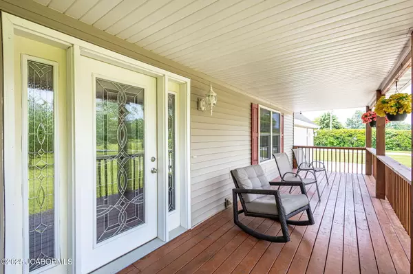 Hallsville, MO 65255,11100 E J B LANE