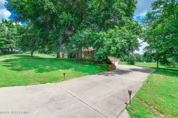 Jefferson City, MO 65101,3609 SHAMROCK ROAD