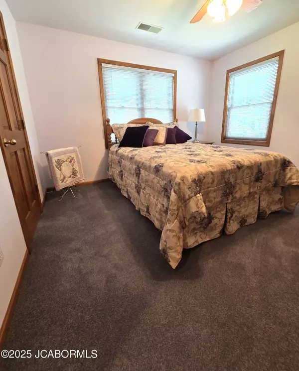 Holts Summit, MO 65043,744 BRENTWOOD LANE