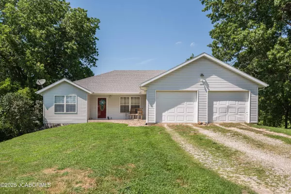 225 GLENWOOD DRIVE, New Bloomfield, MO 65063