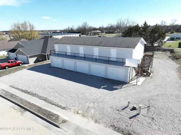 115 RIEF COURT, Holts Summit, MO 65043