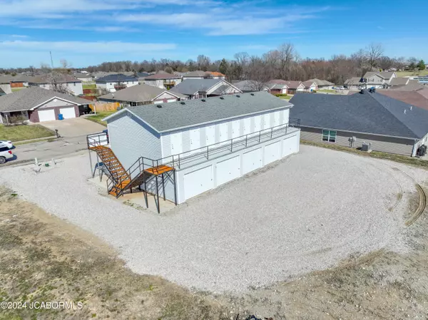 Holts Summit, MO 65043,115 RIEF COURT