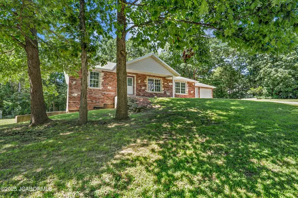 Holts Summit, MO 65043,212 SUMMER TREE PLACE