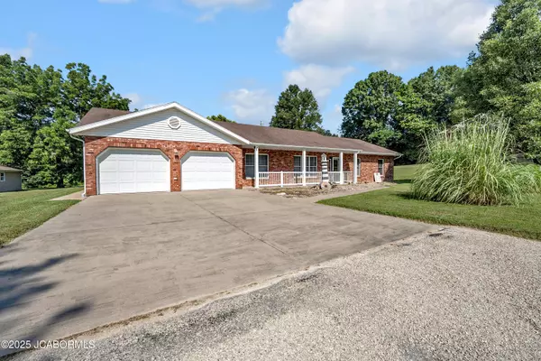 2887 MO-100, Bonnots Mill, MO 65016