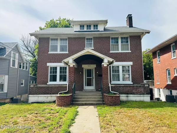 1623 W MAIN STREET, Jefferson City, MO 65109
