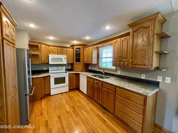 Jefferson City, MO 65109,3706 BUCKINGHAM