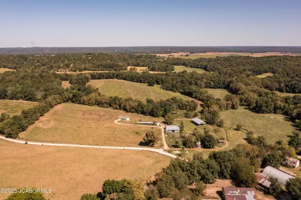 1049 COUNTY ROAD 274A, Chamois, MO 65024