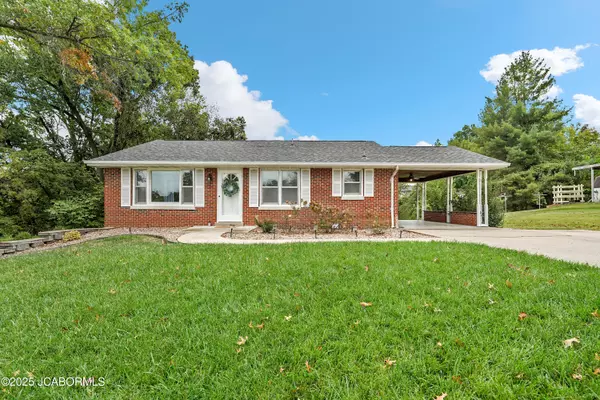 2929 COCHISE LANE, Jefferson City, MO 65101