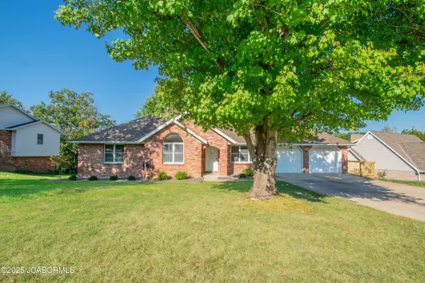 1516 WILMOR DRIVE, Jefferson City, MO 65101