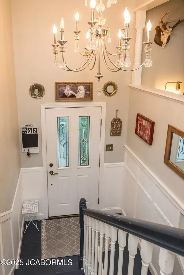 Jefferson City, MO 65109,509 SUE DRIVE