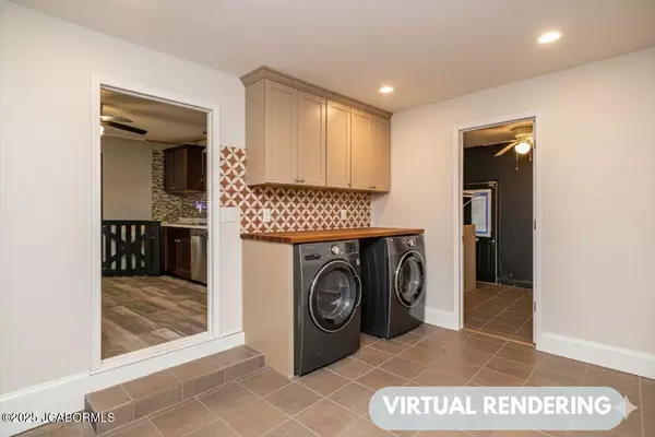 Clarksburg, MO 65025,303 ACADEMY STREET