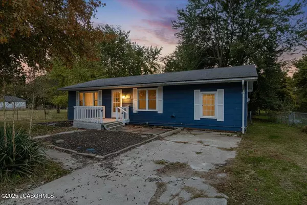 Clarksburg, MO 65025,303 ACADEMY STREET