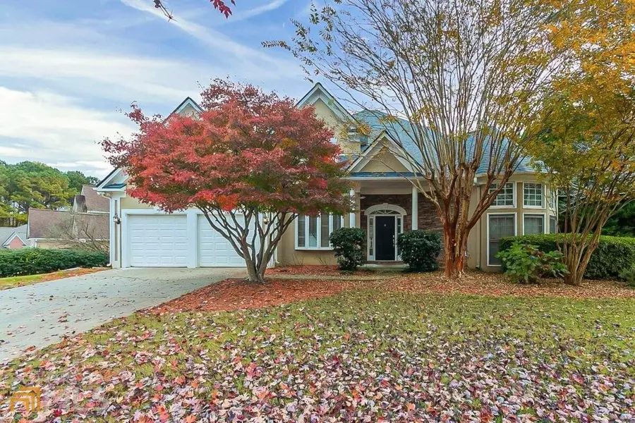 600 Olde Shire CT, Roswell, GA 30075