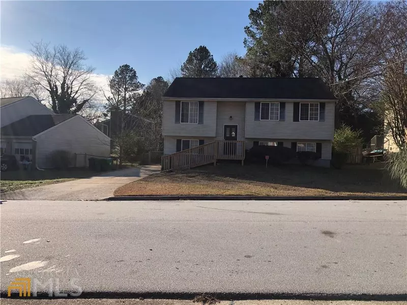 5241 Long Green LN, Stone Mountain, GA 30088