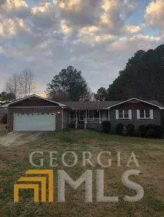 4346 Hiram Lithia Springs RD, Powder Springs, GA 30127