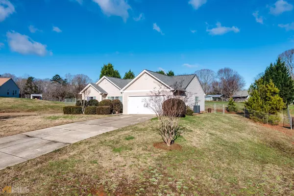 Winder, GA 30680,893 Hawk Creek TRL