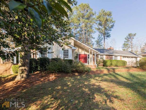 2094 Fisher TRL NE, Atlanta, GA 30345