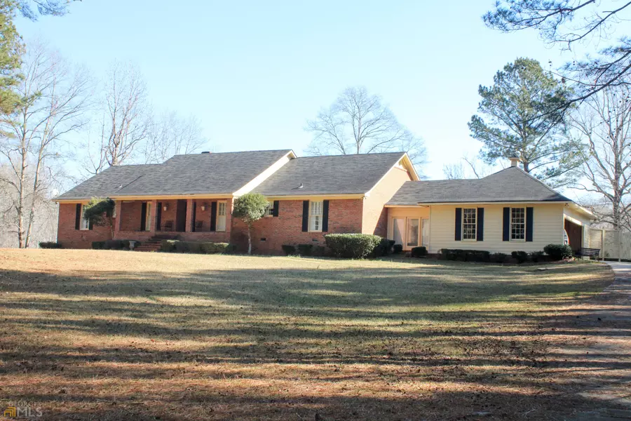 11 Billirene DR, Hogansville, GA 30230