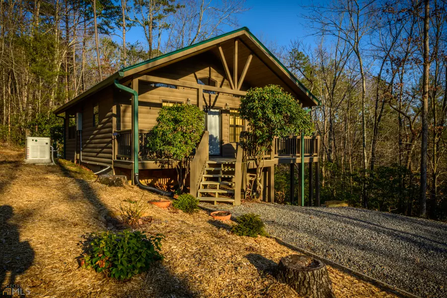 348 Cherry Lake DR, Blue Ridge, GA 30513