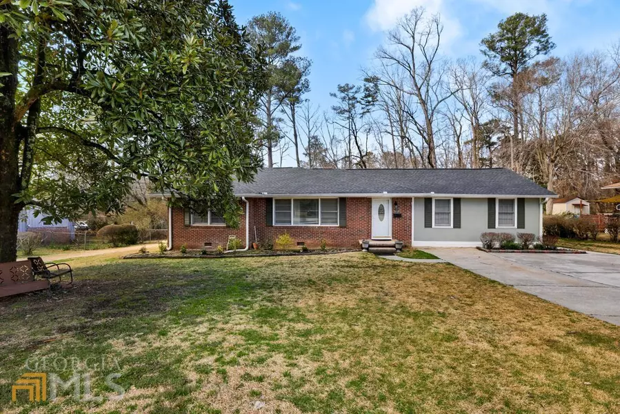 3010 Barksdale CIR, East Point, GA 30344