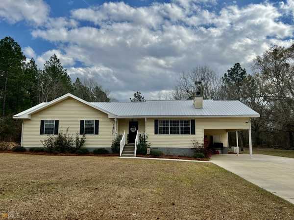 1747 Rigby RD, Eastman, GA 31023