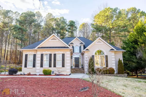 303 Thorntree LN, Canton, GA 30115