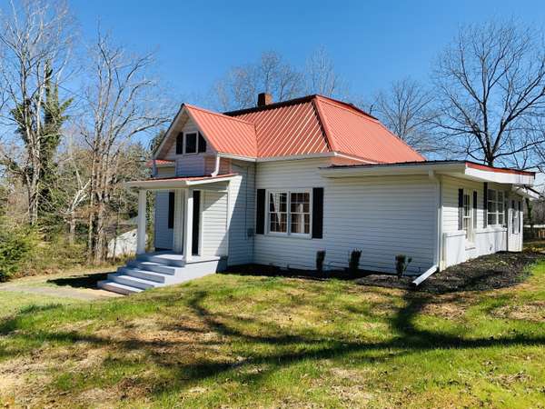 396 Oak AVE, Demorest, GA 30535