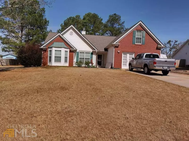 266 SANDSTONE DR, Hampton, GA 30228