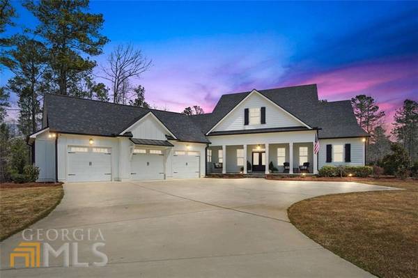 30 Wineberry CT, Newnan, GA 30265