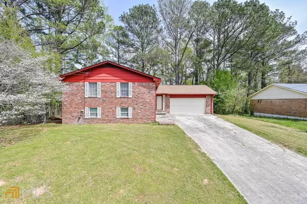 7126 Sir Galahad WAY, Jonesboro, GA 30236