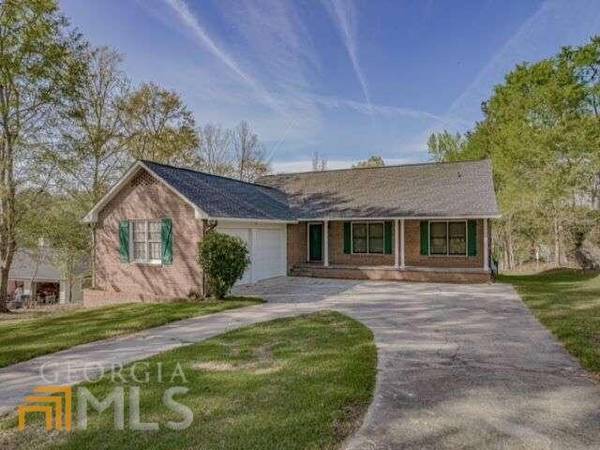 305 W Lakeview DR NE, Milledgeville, GA 31061