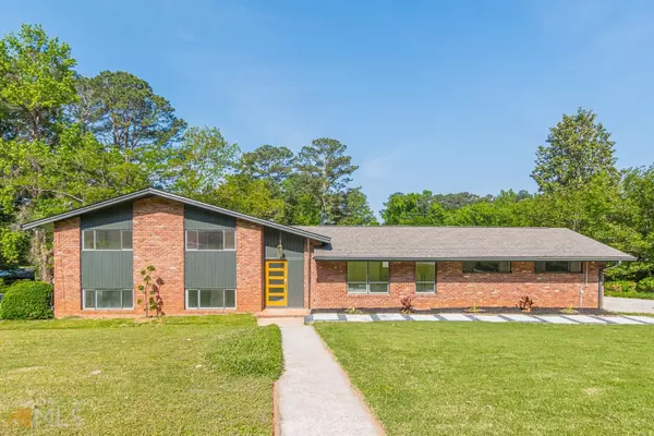 4233 Palm Springs DR, East Point, GA 30344