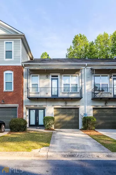 5885 Brookside Oak CIR, Norcross, GA 30093