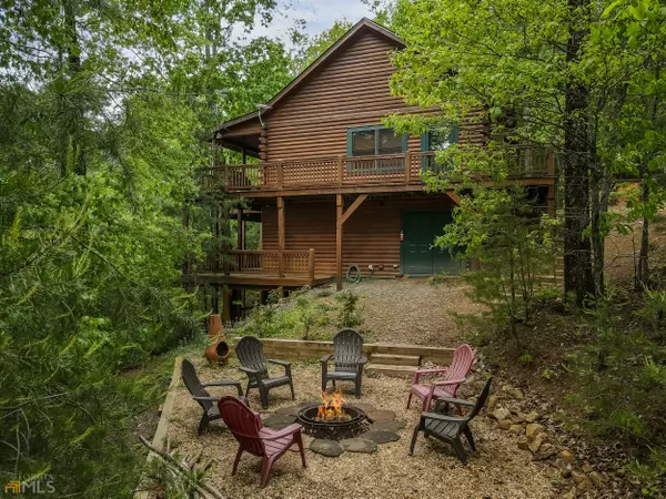 255 Mountain View RD, Ellijay, GA 30540