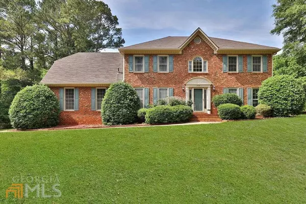 1478 Red Fox RUN SW, Lilburn, GA 30047