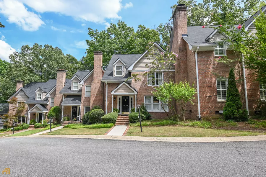 292 Woodlake, Athens, GA 30606