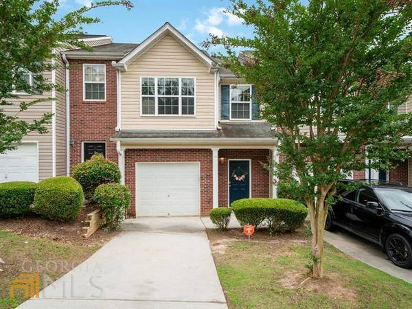 5175 Lincoln DR, Fairburn, GA 30213