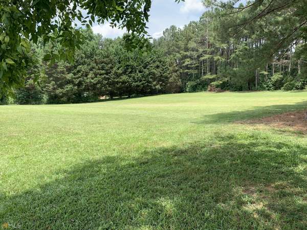 100 Country Ridge DR, Royston, GA 30662