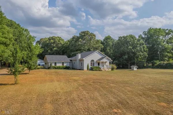 227 Higginbotham RD, Royston, GA 30662