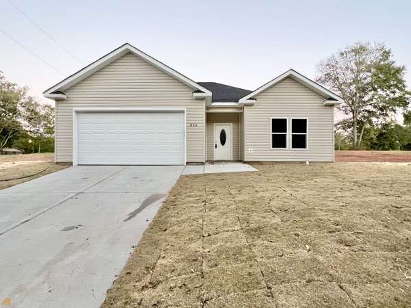 324 1st PL SW, Lafayette, AL 36862