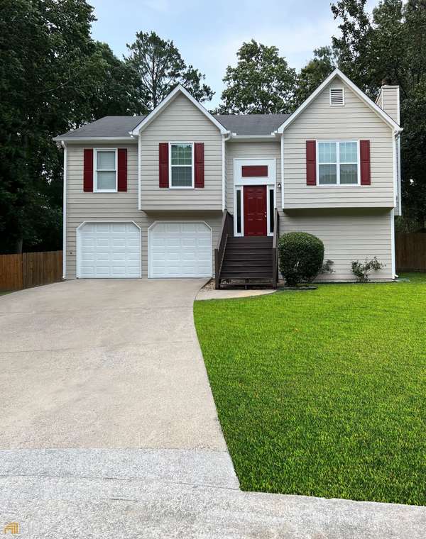 324 Arapaho DR SE, Acworth, GA 30102